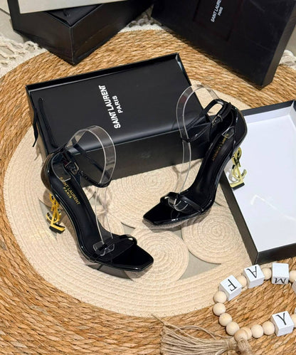 Ysl  heel

  Size 36. To 41

120 dhs✅

Zain80
♥️♥️♥️