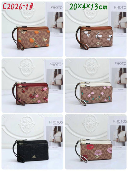Coach
Small hand bag
50 dhs✅

Zain136
♥️♥️♥️