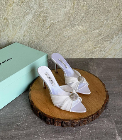 AQUAZZURA
SuperMaster Quality 💯
450 dhs✅
Size: 36-41💥

Zain171
♥️♥️♥️