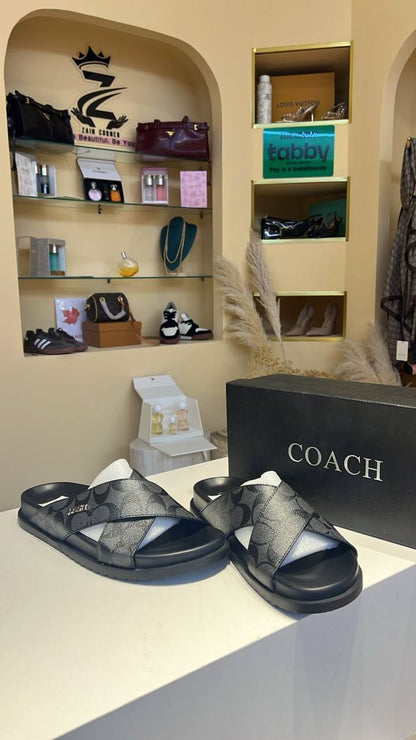 Coach Slipper, 
New Arrived 
Size 40To 45
105 dhs🪙🌨️

Zain120
♥️♥️♥️
