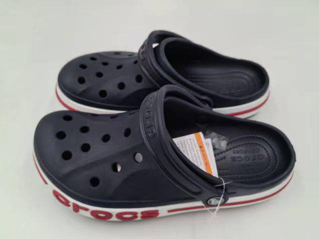 crocs unisex
Size 36 to 45
50 dhs✅

Zain236
♥️♥️♥️