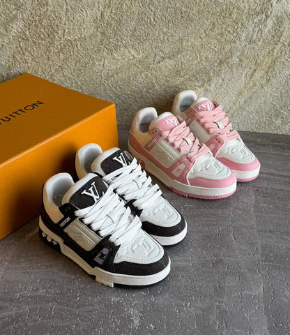 LV
SuperMaster Quality 💯
550 dhs🇦🇪🇦🇪
Size: 36-41💥

Zain171
♥️♥️♥️