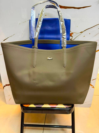 Lacoste
75 dhs✅

Zain07
♥️♥️♥️