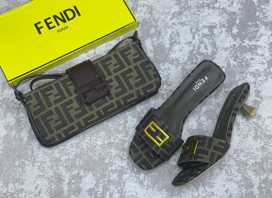 Fendi
Bag&shoes. Set.  
Size 37-38-39
200 dhs❣️

Zain175
♥️♥️♥️