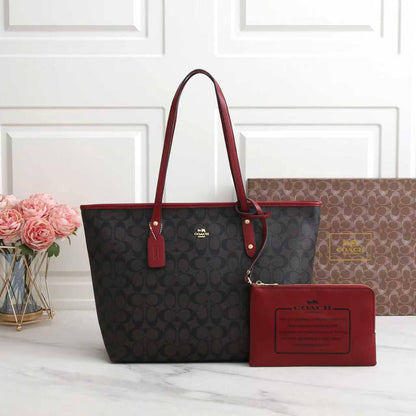 Coach 

With Box
🎁🎁🎁

95 dhs❣️

Zain250
♥️♥️♥️