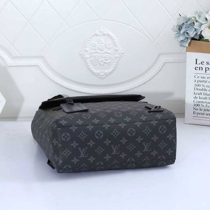 LV 
Best quality with box’s 
120 dhs✅
size 30 cm

Zain290
♥️♥️♥️