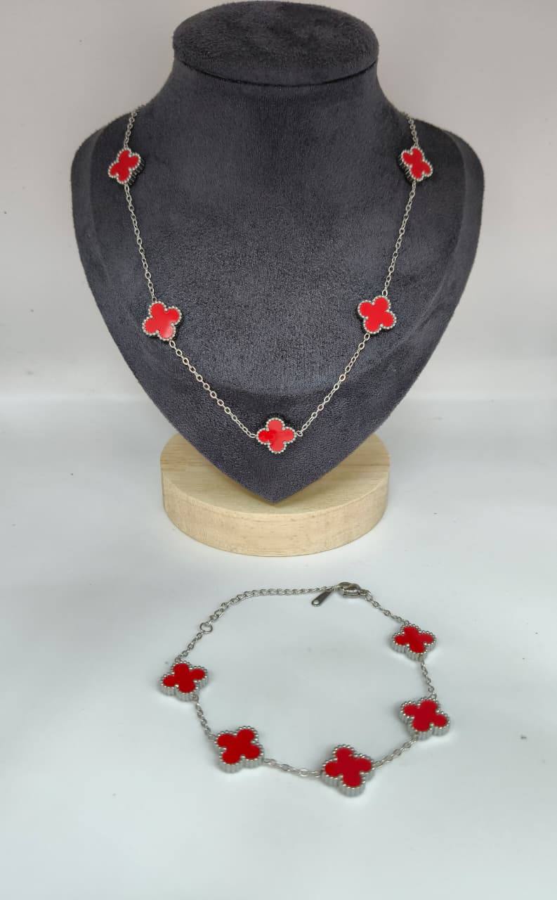 VCA  
neckless and breslet 

45 dhs🇦🇪🇦🇪

Zain25
♥️♥️♥️