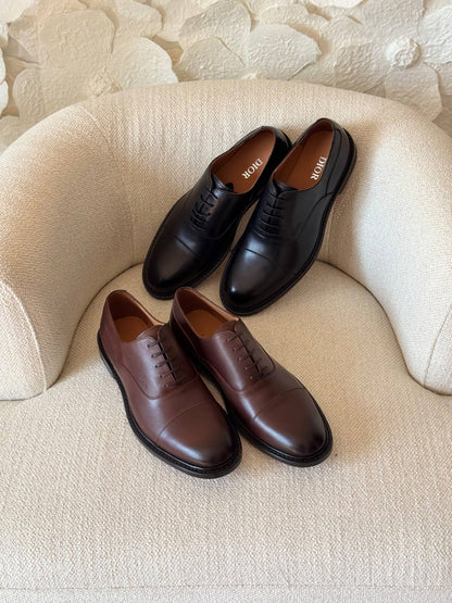 Dior loafer 

AAA quality

size: 40 to 46
590 dhs🇦🇪🇦🇪

Zain185
♥️♥️♥️