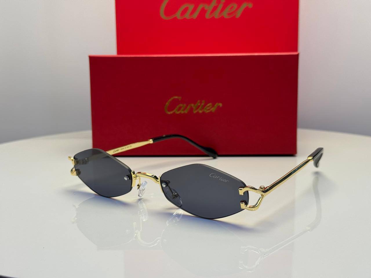 Cartier
65 dhs🇦🇪🇦🇪

Zain182
♥️♥️♥️
