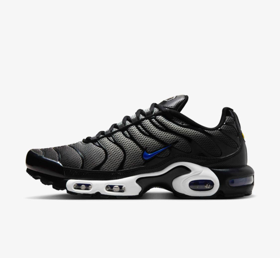 Nike + New Stock
Size 40-45⚡️
130 dhs🪙💕

Zain183
♥️♥️♥️