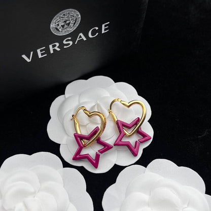 VERSACE
*OFFER*
  *_EARRINGS_*🔅

*MASTER QUALITY*

45 dhs❣️
      *Each*
*_WITH NORMAL BOX_*

Zain89
♥️♥️♥️