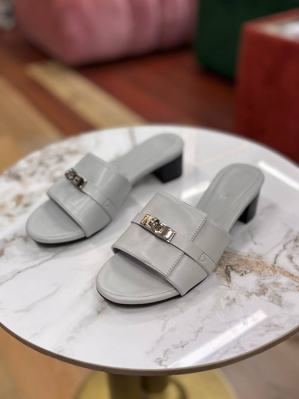 Hermes 
110 dhs✅
Size 36-42

Zain55
♥️♥️♥️