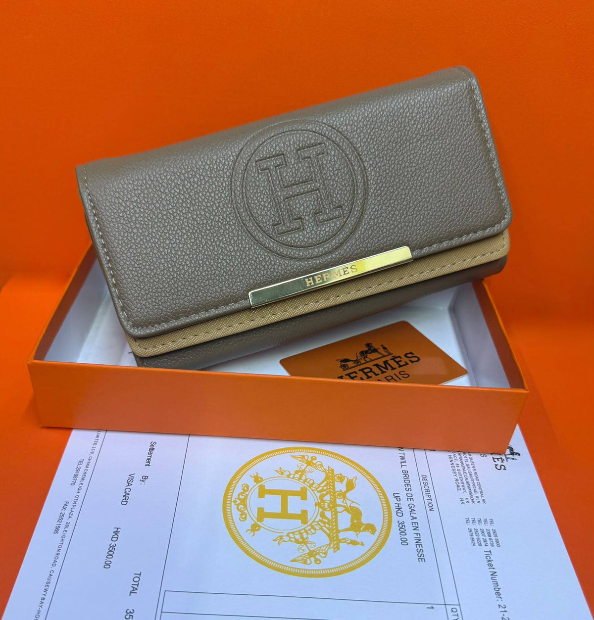 Hermes

Withbox 
40 dhs🇦🇪🇦🇪

Zain93
♥️♥️♥️
