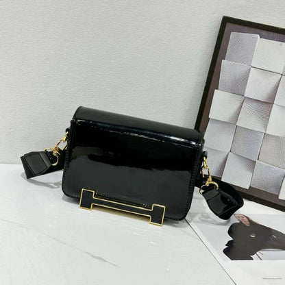 Hermes ✨
Quality 💯

Size20 cm

110 dhs✅

With box 📦

Zain70
♥️♥️♥️
