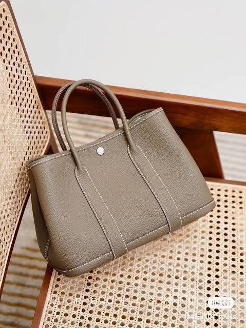 Hermes
95 dhs✅
 
Zain72
♥️♥️♥️