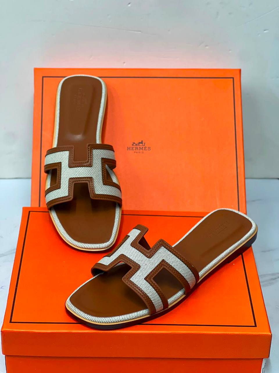 Hermes 💕
90 dhs💓
Size 36-41

Zain21
♥️♥️♥️