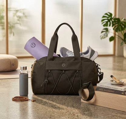 LULULEMON BAG

GOOD QUALITY 
80 dhs🇦🇪🇦🇪🇦🇪

SIZE: 38:30:21
Zain40
♥️♥️♥️
