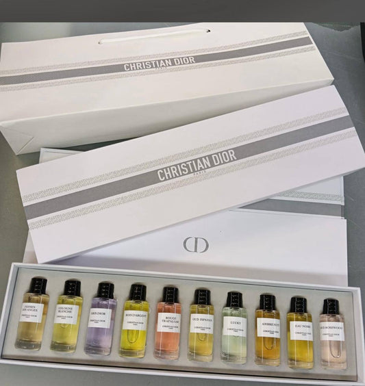 Dior Set
95 dhs✅

Zain109
♥️♥️♥️
