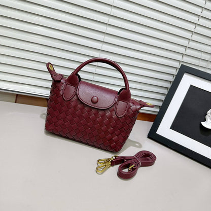 Bottega
✨✨NEW ✨✨
85 dhs🪙🌨️

with box
🎁🎁🎁

Zain38
♥️♥️♥️