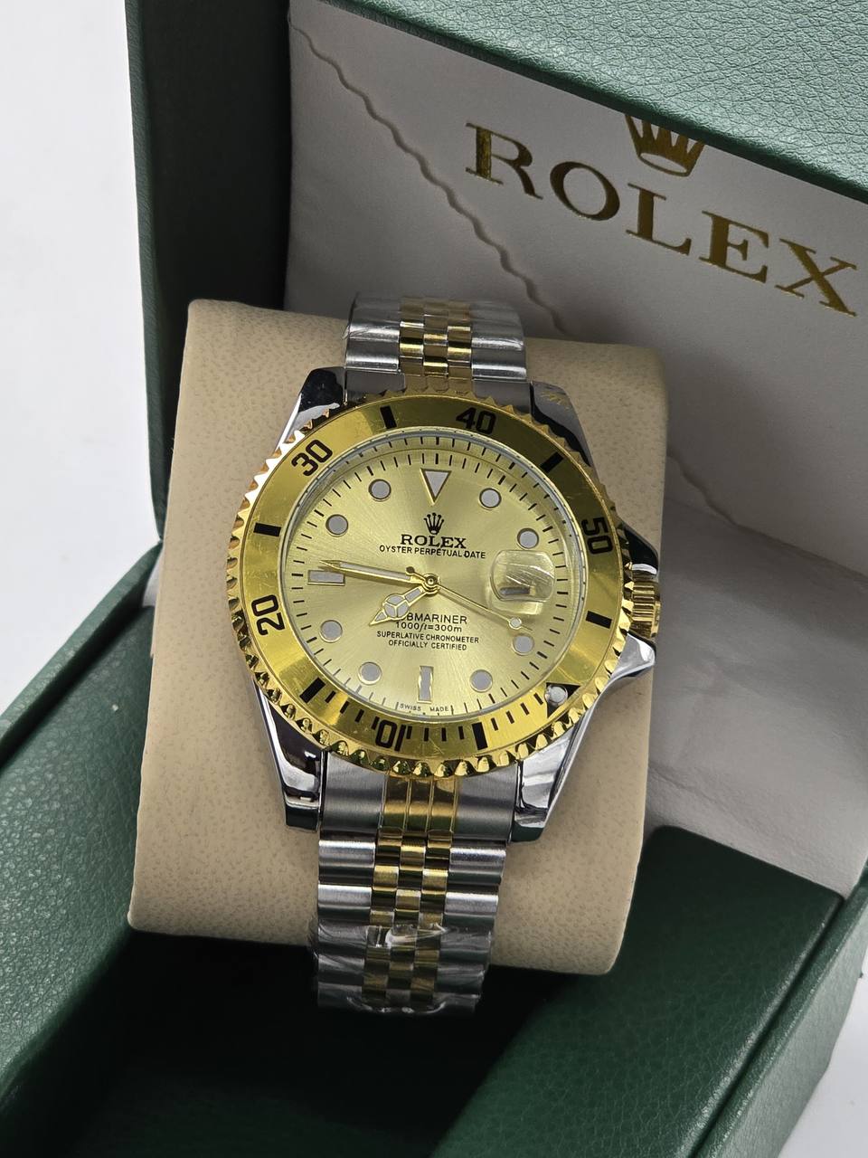 Rolex Men
60 dhs🪙🌨️
*Battery*

Zain29
♥️♥️♥️