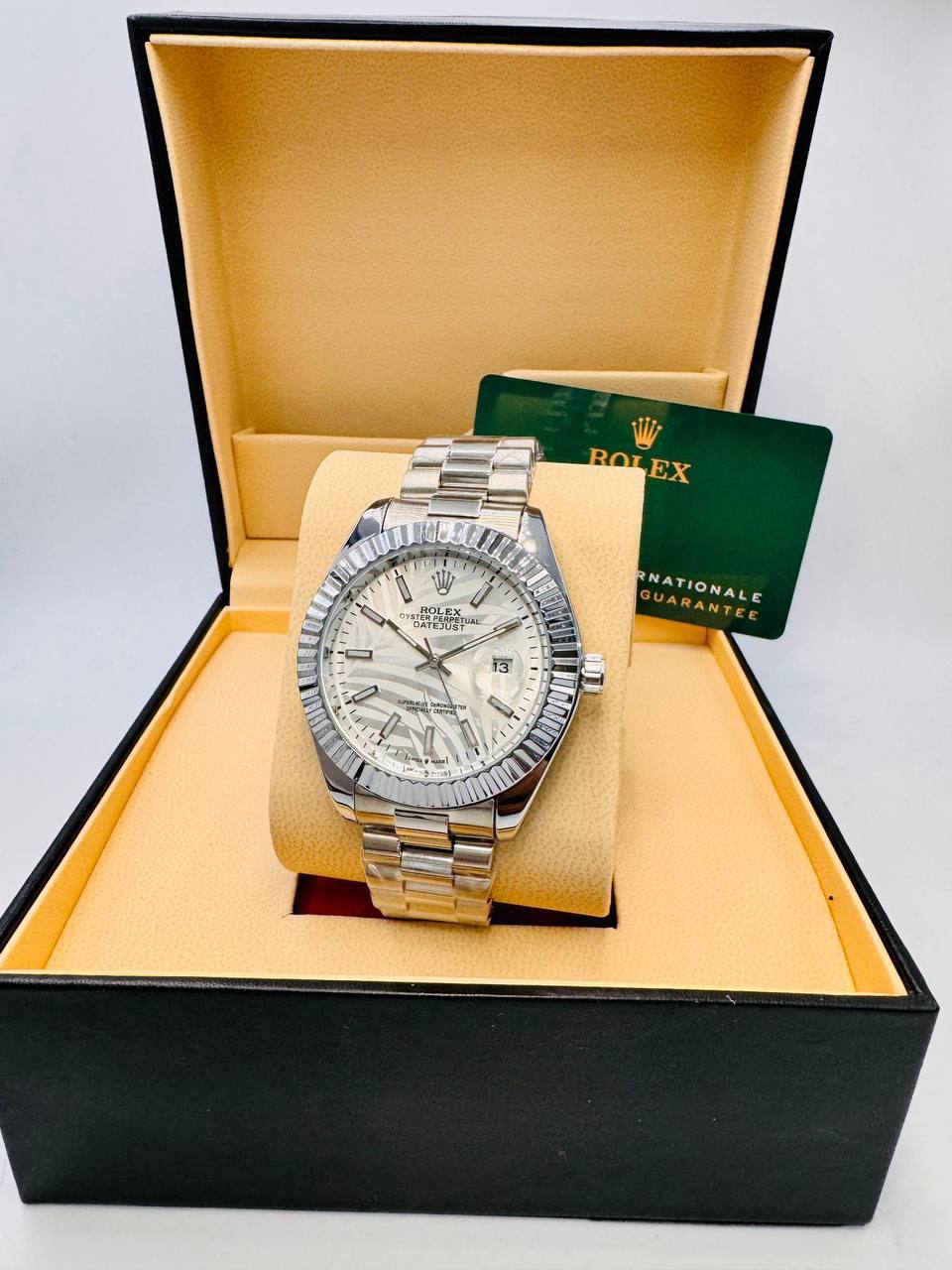 Rolex Men 
60 dhs🌺

Zain08
♥️♥️♥️