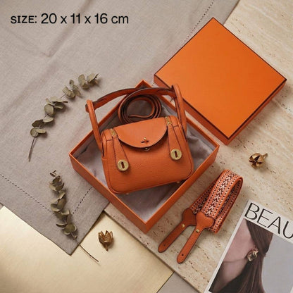 Hermes ʟɪɴᴅʏ ʙᴀɢ
sɪɢɴᴀᴛᴜʀᴇ ʜᴀɴᴅʟᴇs ᴀɴᴅ
ᴄᴏɴᴛʀᴀsᴛɪɴɢ  sʜᴏᴜʟᴅᴇʀ sᴛʀᴀᴘ
sᴏғᴛ ᴛᴏɢᴏ ʟᴇᴀᴛʜᴇʀ
ɢʀᴀɪɴᴇᴅ ᴛᴇxᴛᴜʀᴇ ᴍᴀᴛᴇʀɪᴀʟ
ɢᴏʟᴅ ʜᴀʀᴅᴡᴀʀᴇ
sɪᴢᴇ : 20 cm
ᴡɪᴛʜ BOX
🎁🎁🎁

120 dhs✅

Zain31
♥️♥️♥️
