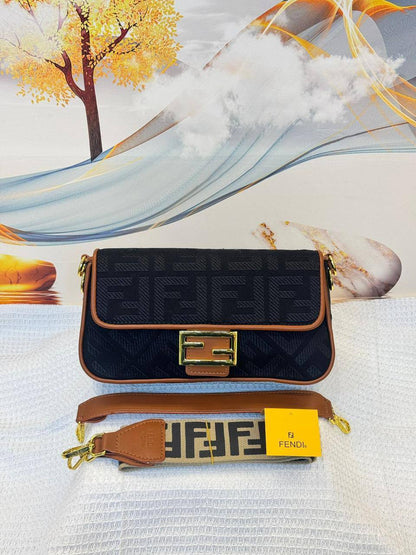 Fendi
Best quality

With box’s
🎁🎁🎁

115 dhs✅
size 26cm

Zain158
♥️♥️♥️