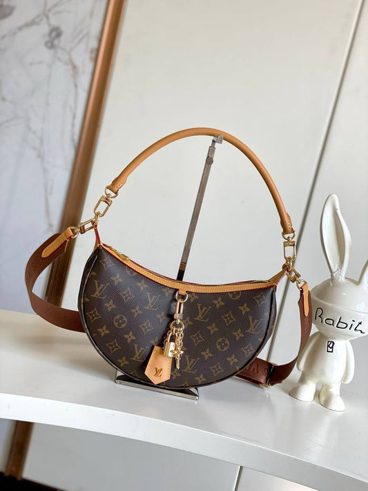 LV Master
280 dhs🪙💕

Zain228
♥️♥️♥️
