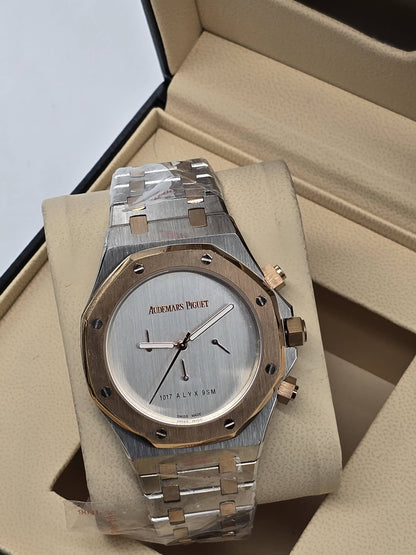 Ap Men Good quality
*battery*
*chronograph working*
260 dhs🪙🌨️

Zain29
♥️♥️♥️