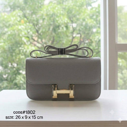HERMES ᴄᴏɴsᴛᴀɴᴄᴇ
ᴇᴀsᴛ ᴡᴇsᴛ sɪᴢᴇ
ᴇʟᴀɴ ᴇᴘsᴏᴍ ʟᴇᴀᴛʜᴇʀ
ɢᴏʟᴅ ʜᴀʀᴅᴡᴀʀᴅ ᴇᴀsᴛ ᴡᴇsᴛ
sɪᴢᴇ : 26 cm
ᴡɪᴛʜ BOX

75 dhs💓

Zain31
♥️♥️♥️
