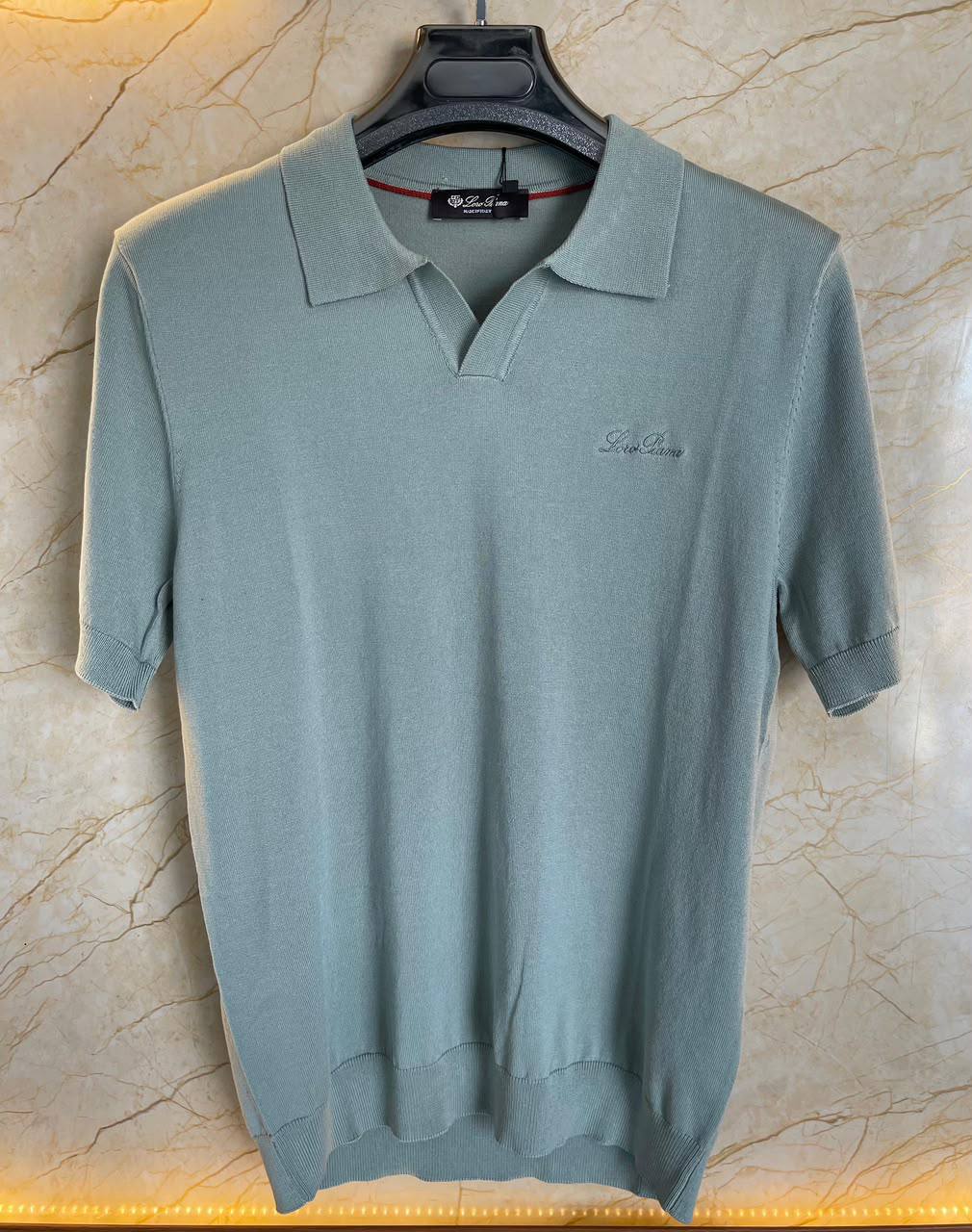 LORO PIANA

Men’s Tshirt 

Master Quality 

SMLXLXXL 
320 dhs🇦🇪🇦🇪

Zain276
♥️♥️♥️