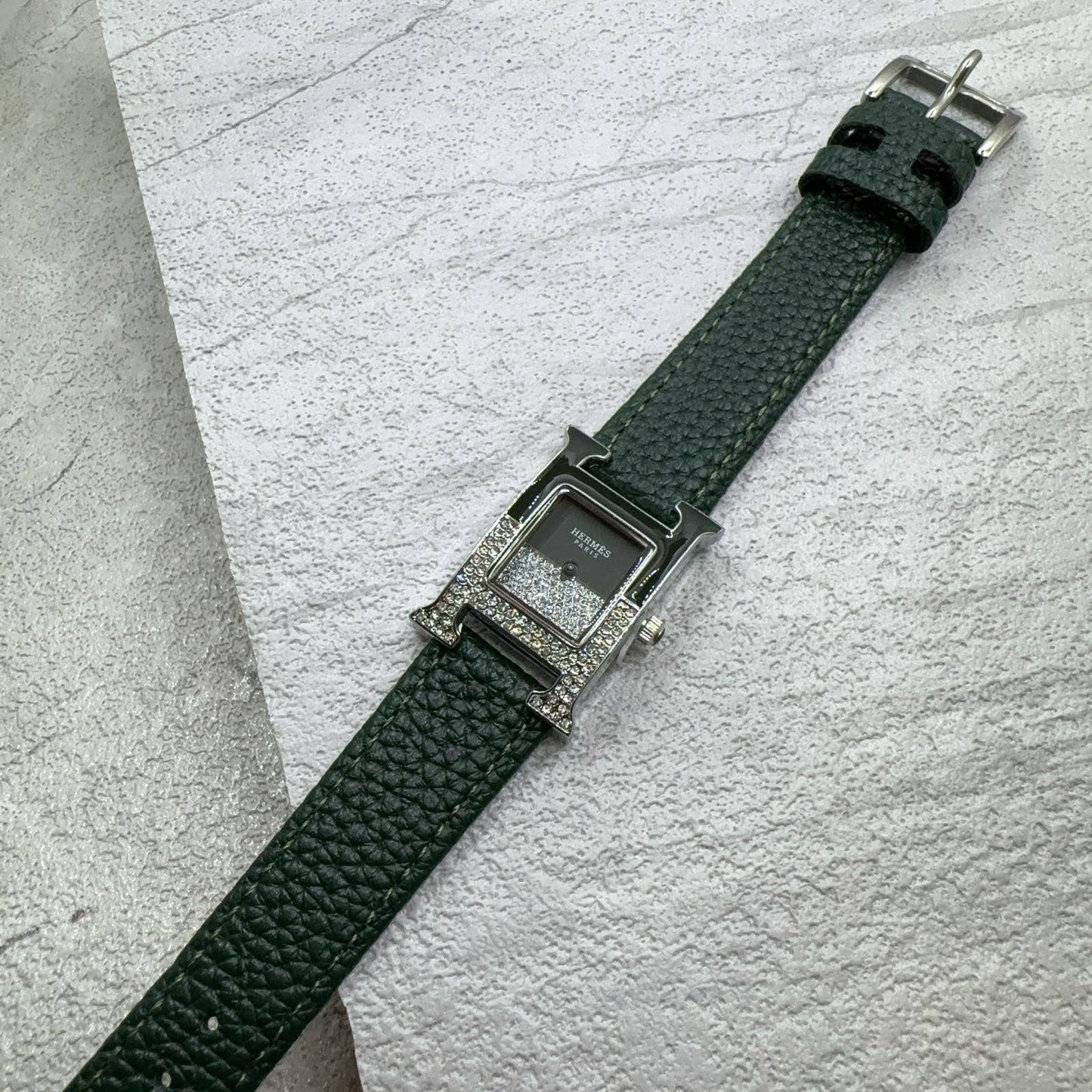 Leather belt ladies 
55 dhs🇦🇪🇦🇪

Zain45
♥️♥️♥️