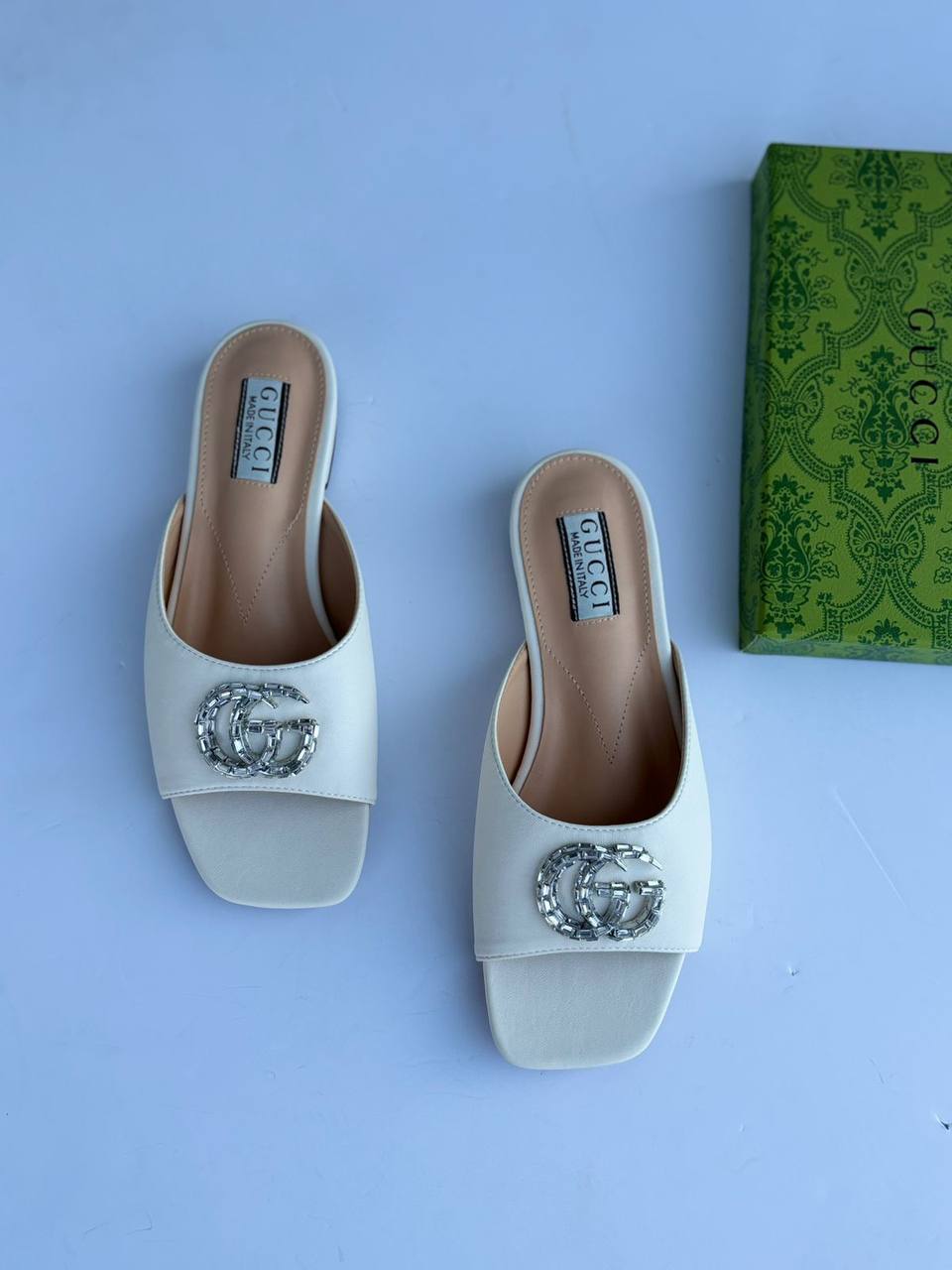 Gucci 
100 dhs🪙🌨️
Size 36-42

Zain55
♥️♥️♥️