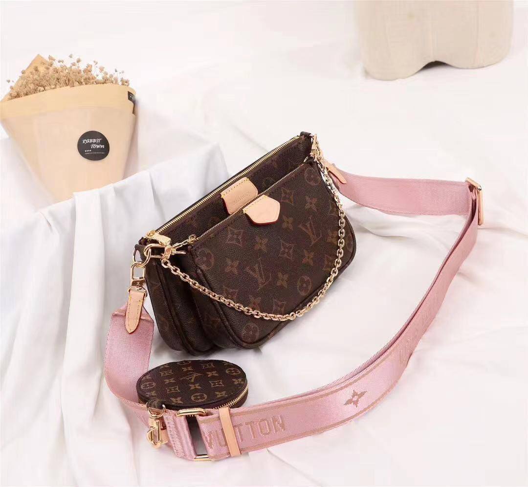 LV
with box
🎁🎁🎁

100 dhs✅

Zain143
♥️♥️♥️