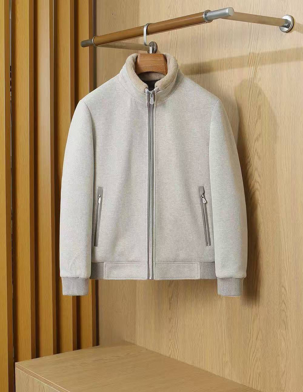 Brunello Cucinelli

Super Master quality

Sizes:M L XL 2XL 3XL

850 dhs🇦🇪🇦🇪

Zain330
♥️♥️♥️
