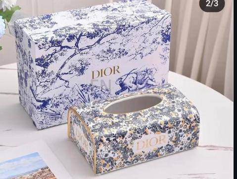 130 dhs

 With box
🎁🎁🎁

Zain205
♥️♥️♥️