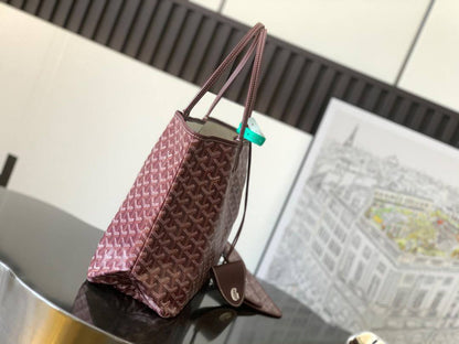 Goyard
Saint Louis 

bag Size 
34 cm

For Price 👇 WhatsApp✅
0568585901 
0507557372
0552275751 Owner Zain 👌

Zain274
♥️♥️♥️