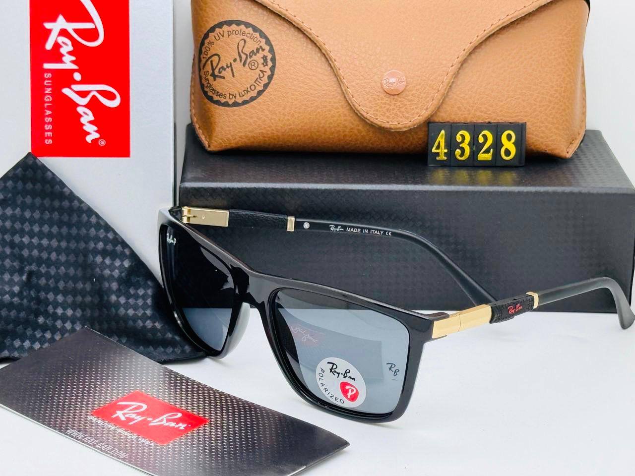 Sunglass
55 dhs✅

Zain29
♥️♥️♥️