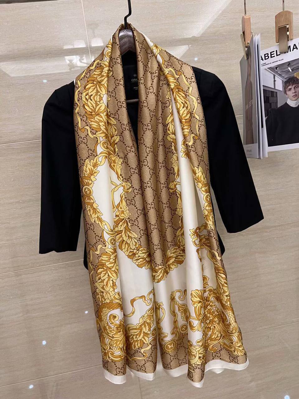 Silk scarf
40 dhs❣️

Zain60
❣️❣️❣️