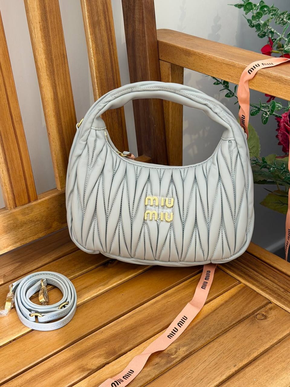 MIU MIU
Super Master Quality⚡️
Original Packing 🎁
Size 20CM📏
For Price 👇 WhatsApp✅
0568585901 
0507557372
0552275751 Owner Zain 👌

Zain321
♥️♥️♥️