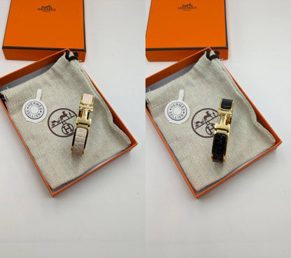 Hermes
*Master Quality* 
*Bracelet*
170 dhs✅ with Normal Box 🎁

Zain210
♥️♥️♥️