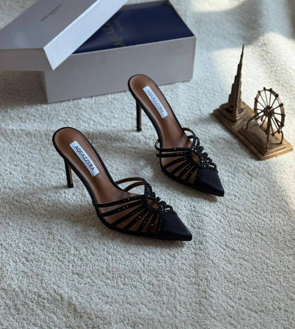 . New aqua heel

   Size  .  36.  to 41

115 dhs🪙🌨️

Zain80
♥️♥️♥️
