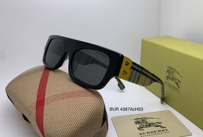 Burberry 
Master
180 dhs❣️

Zain126
♥️♥️♥️