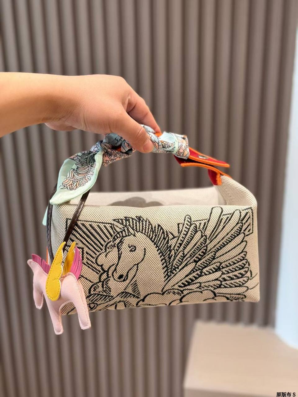 Hermes
Master
190 dhs✅

Zain141
♥️♥️♥️