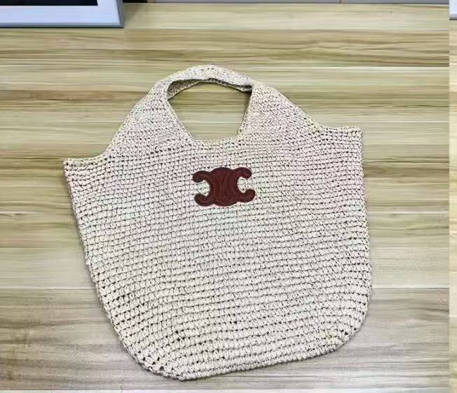 Celine
Size  55cm
95 dhs🇦🇪🇦🇪

Zain04
♥️♥️♥️