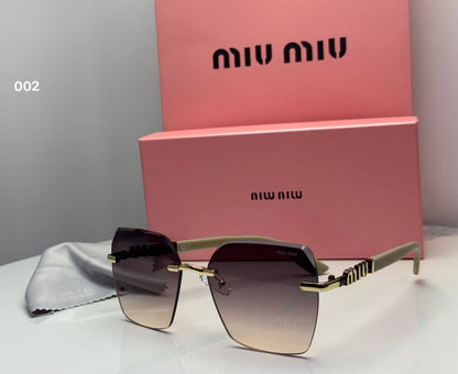 Miu miu
65 dhs🇦🇪🇦🇪

good quality

Zain182
♥️♥️♥️