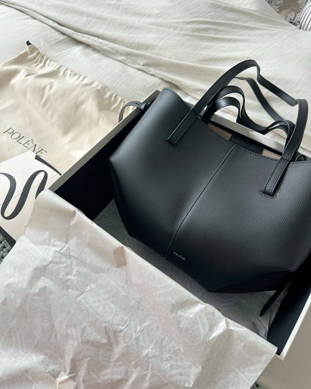 Polene
120 dhs✅

Zain219
♥️♥️♥️