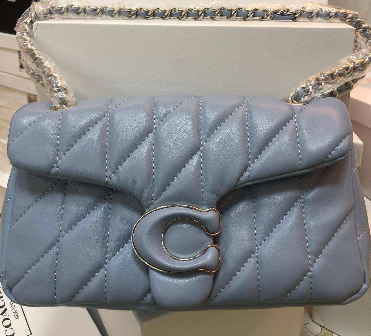 Coach
120 dhs🇦🇪🇦🇪
With box
Size26cm 
Good quality

Zain219
♥️♥️♥️