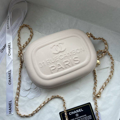 CHANEL 

COPY ONE 

WITH BOX 
🎁🎁🎁

140 dhs✅

Zain295
♥️♥️♥️