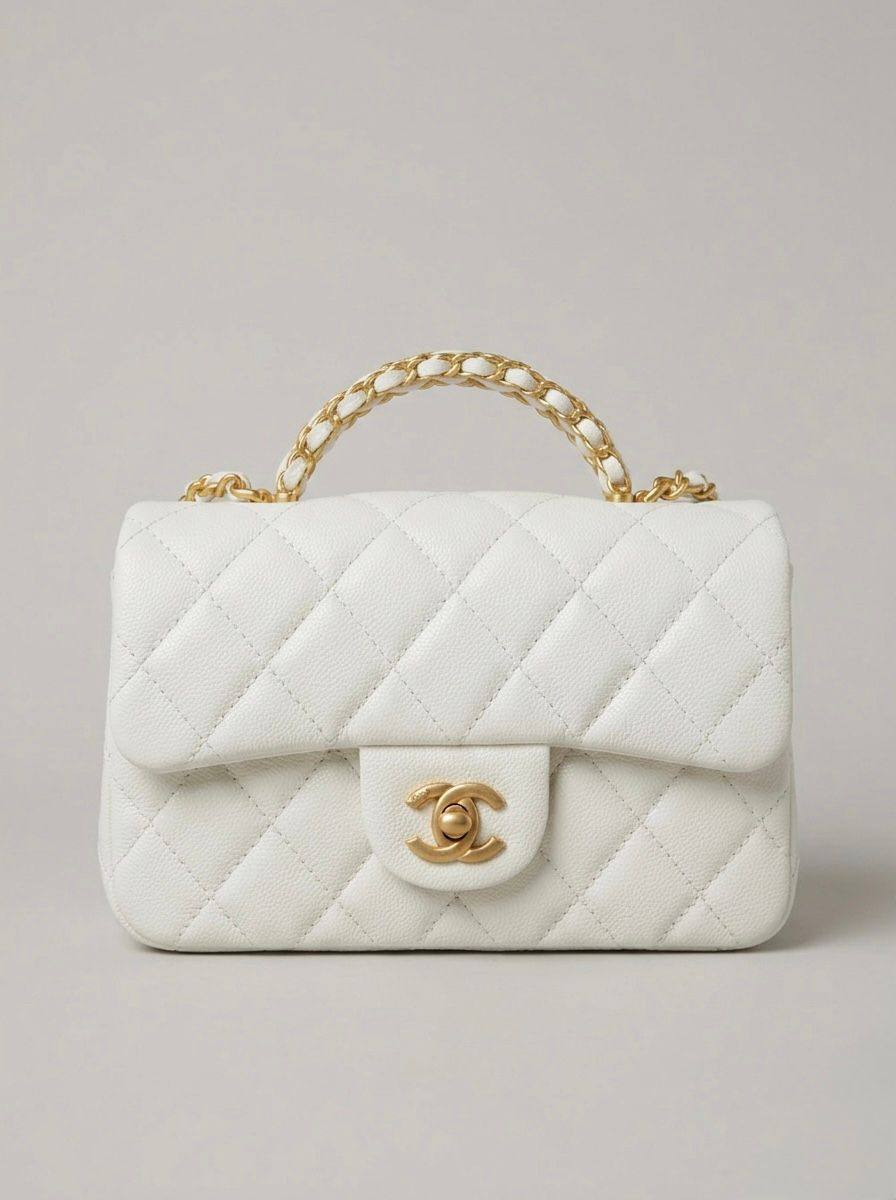Chanel

Quality 

Withbox

100DHS🇦🇪🇦🇪🇦🇪

Zain50
♥️♥️♥️